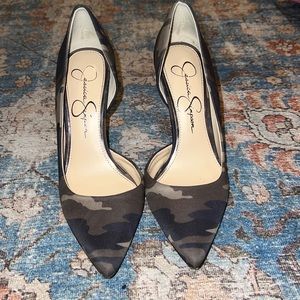 Camo heel